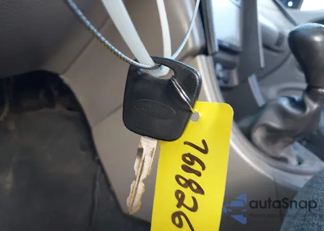 2003 Ford Mustang z USA, uszkodzony, nr VIN 1FAFP40413F442096